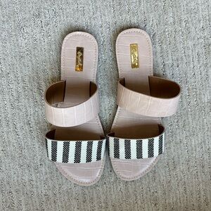 Qupid Athena Sandals